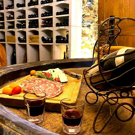 Nuit De Legende En Beaujolais